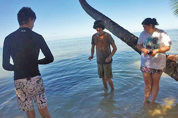 Students did marine biology research at a nature preserve in Puerto Rico during a 3 week Intensive